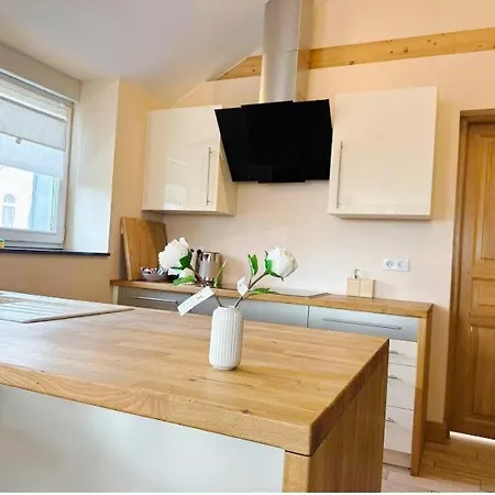 Spacious With Convenient Location In Lucembursko